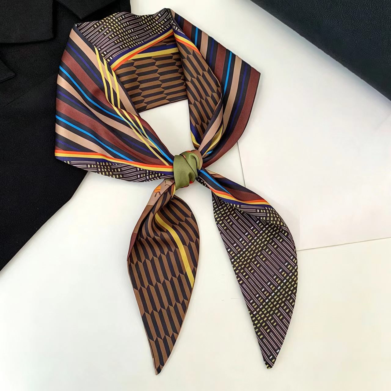 Luxury Print Long Hair Ribbon  - đánh giá và giá Silk Neck Scarf